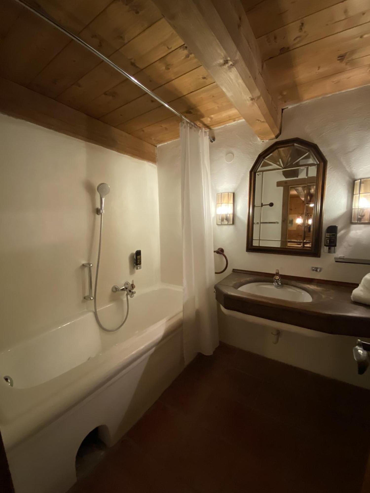 Fuchswirt Kelchsau Landgasthof-Hotel Хопфгартен-им-Бриксенталь Экстерьер фото